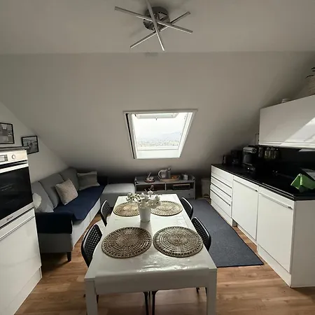 Prázdninový dům Emi4 Modern Near Swiss Border Free Parking *