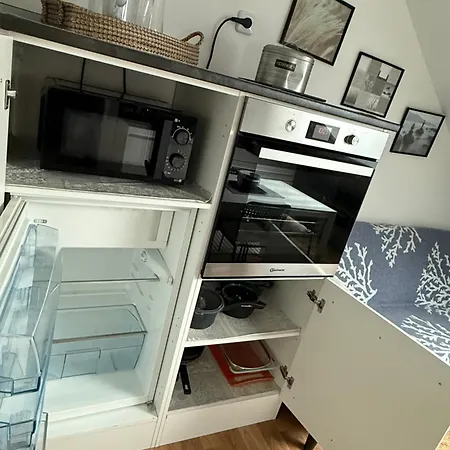 Emi4 Modern Near Swiss Border Free Parking